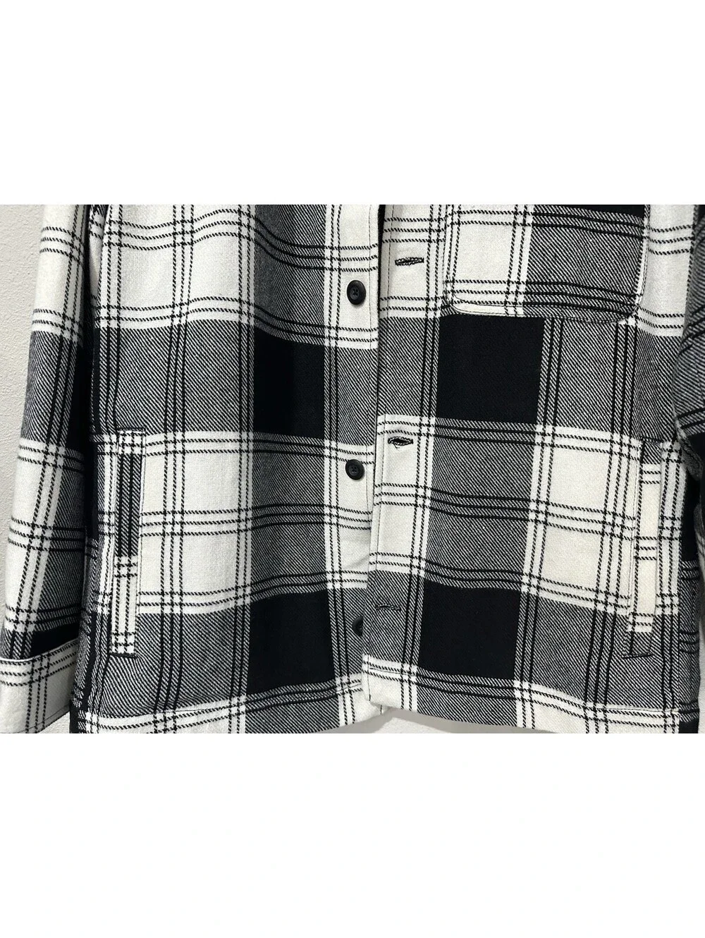 ZARA Men’s Woven Plaid Overshirt Men’s Size SMALL Black And White Checkered
